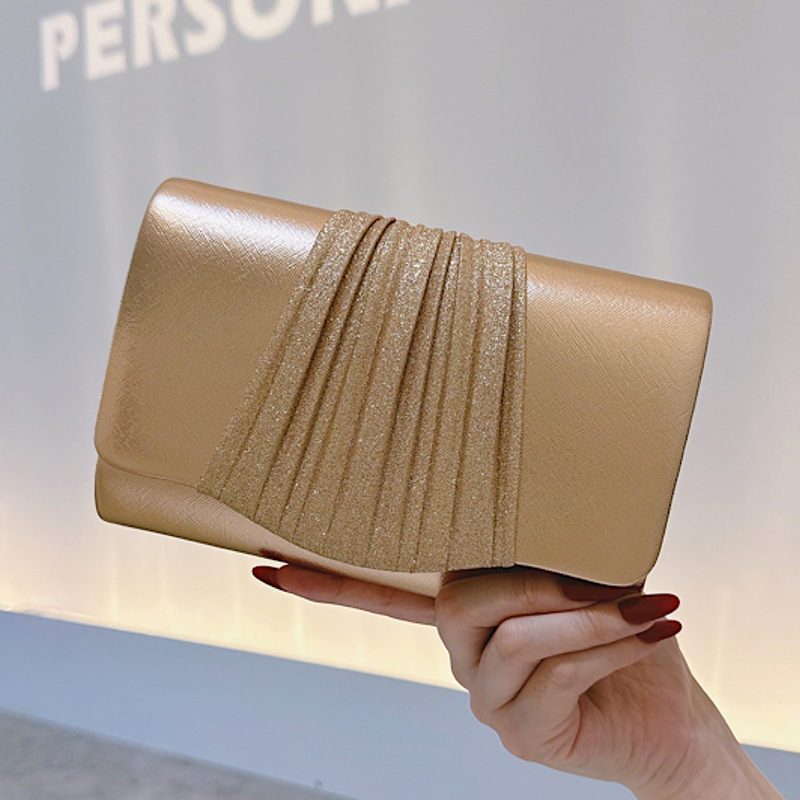 Women Bags Gold - Petite pochette de soirée dorée pour