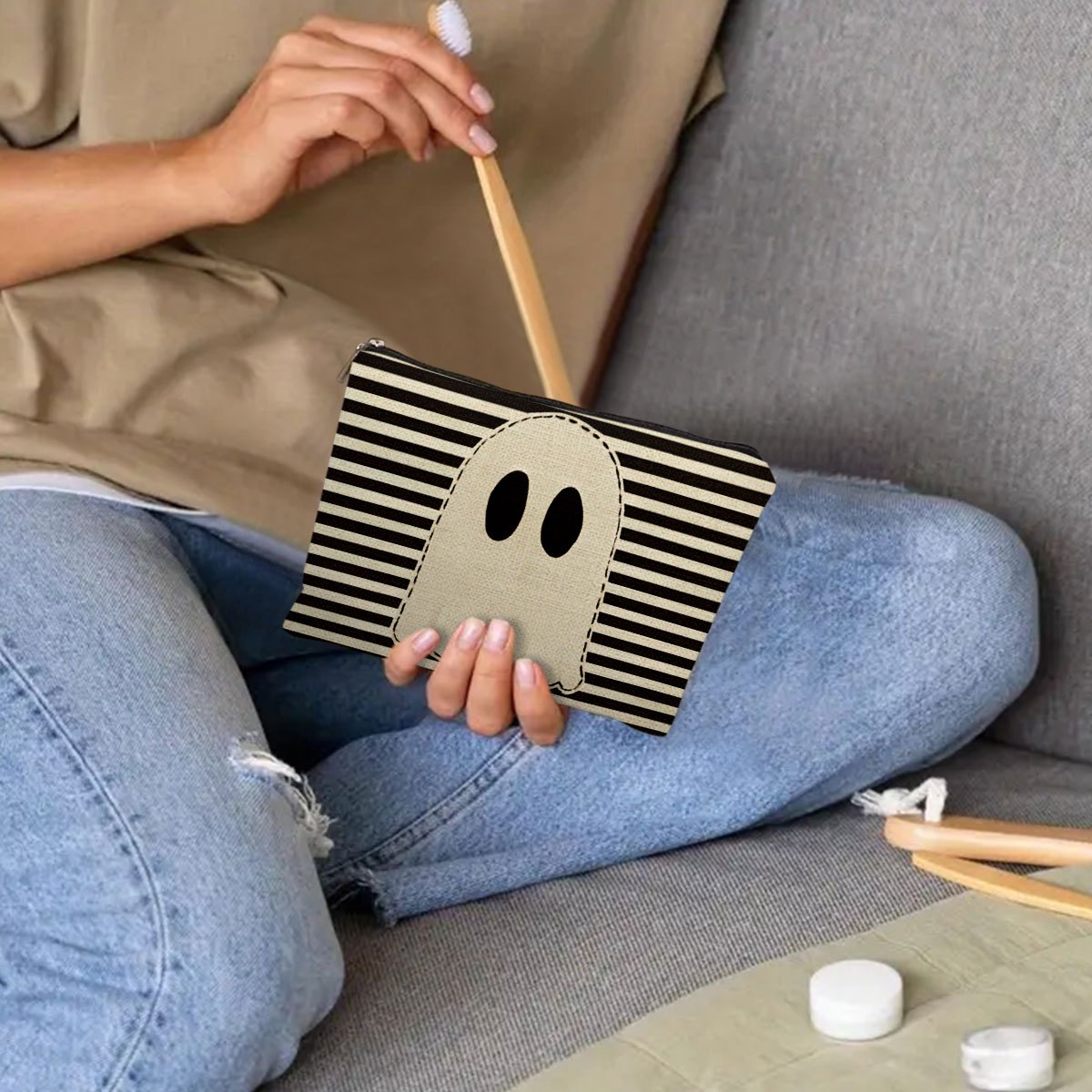 Un sac de maquillage à motif f - Women Bags White avis et prix